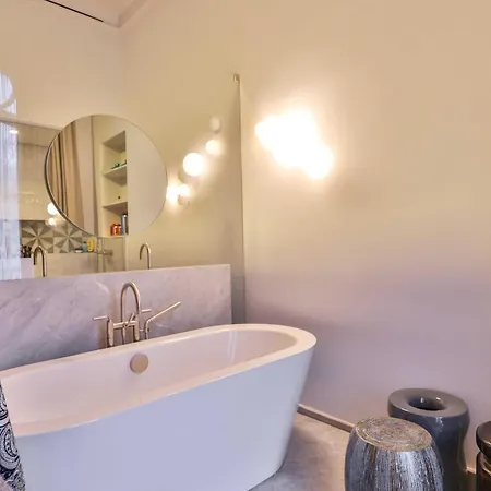 Exceptional Flat Heart Of The 16th Arrondissement Appartamento Parigi