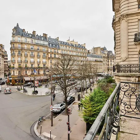 Exceptional Flat Heart Of The 16th Arrondissement Appartamento Parigi